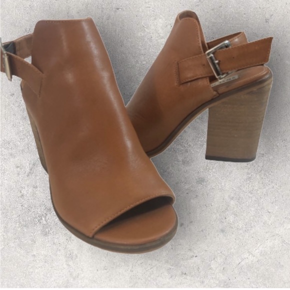 Steve Madden Shoes - Steve Madden Tolento Leather Block Heel Mules